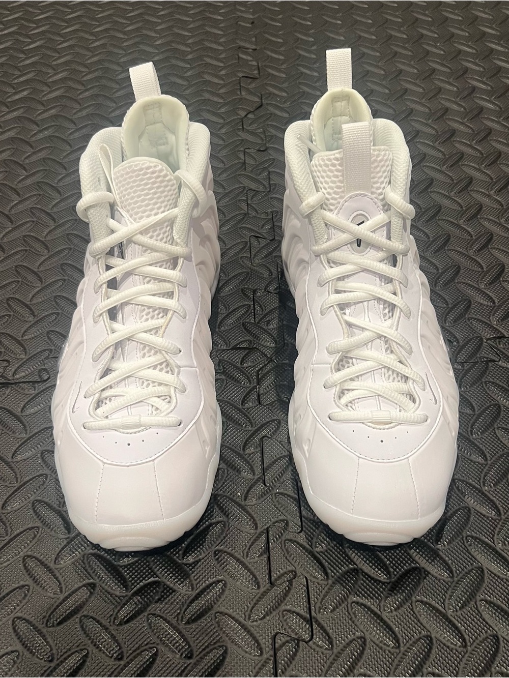 Nike Little Posite One GS ‘Triple White’ HQ1959-100 Size 7Y - Picture 4 of 9
